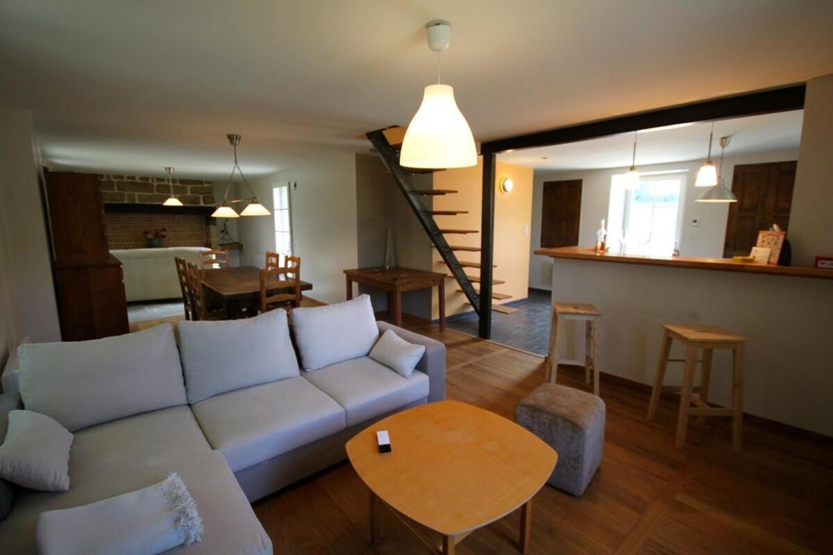 Maison De Vacances A Lissac-Sur-Couze Eksteriør bilde